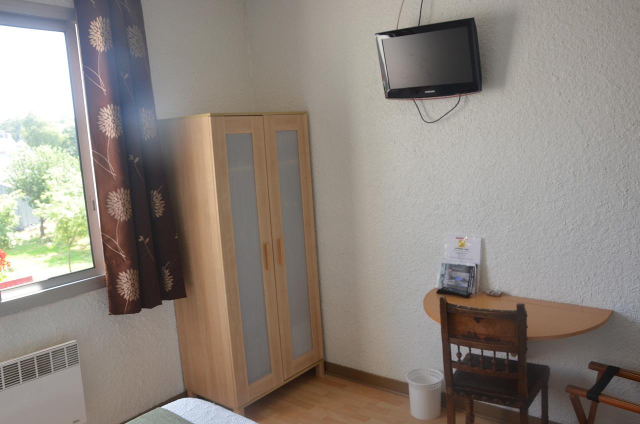 Hotel Le Week-End Plouider Bagian luar foto